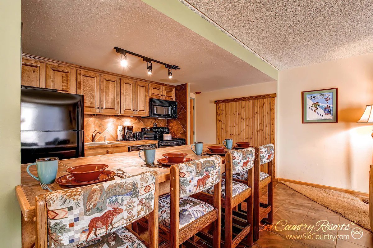 Trails End 411 Ski in/out, Gas Fireplace — photo 5