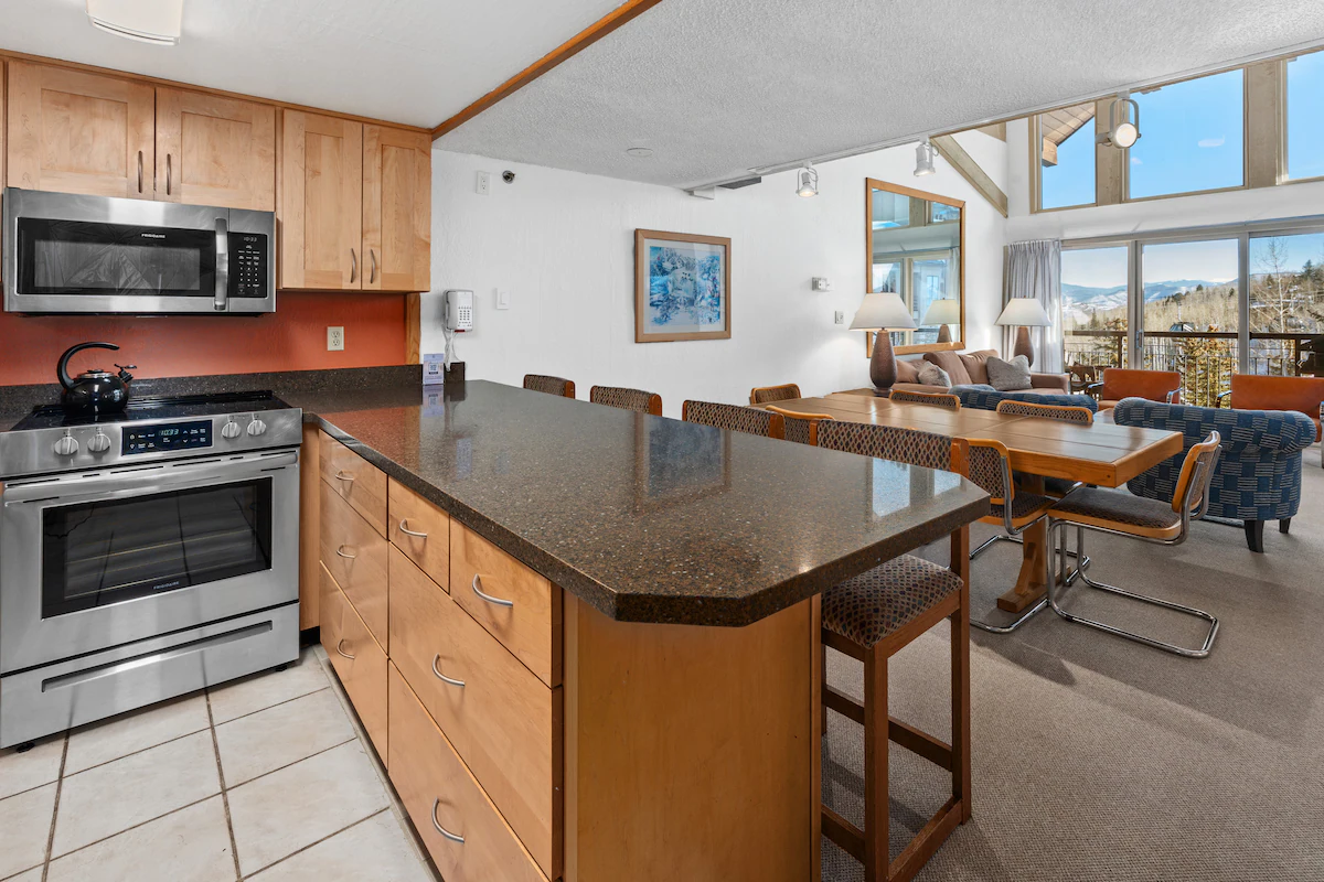 Crestwood 3211 Standard 3 Bedroom Plus Loft — photo 4