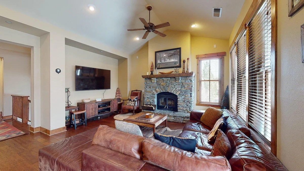 Snowcreek Resort Vacation Rental 1152 — photo 2