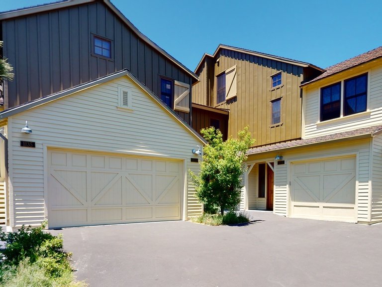 Snowcreek Resort Vacation Rental 1135 — photo 2