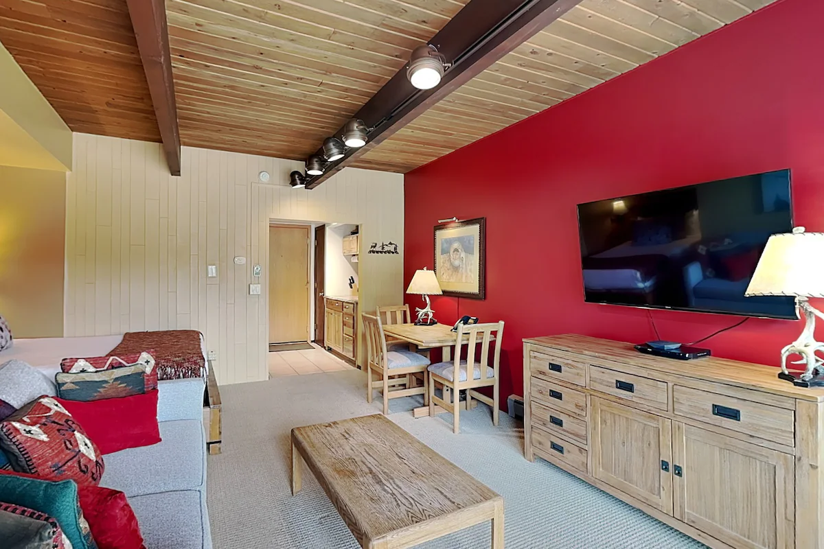 Timberline 216 Studio Standard — photo 2