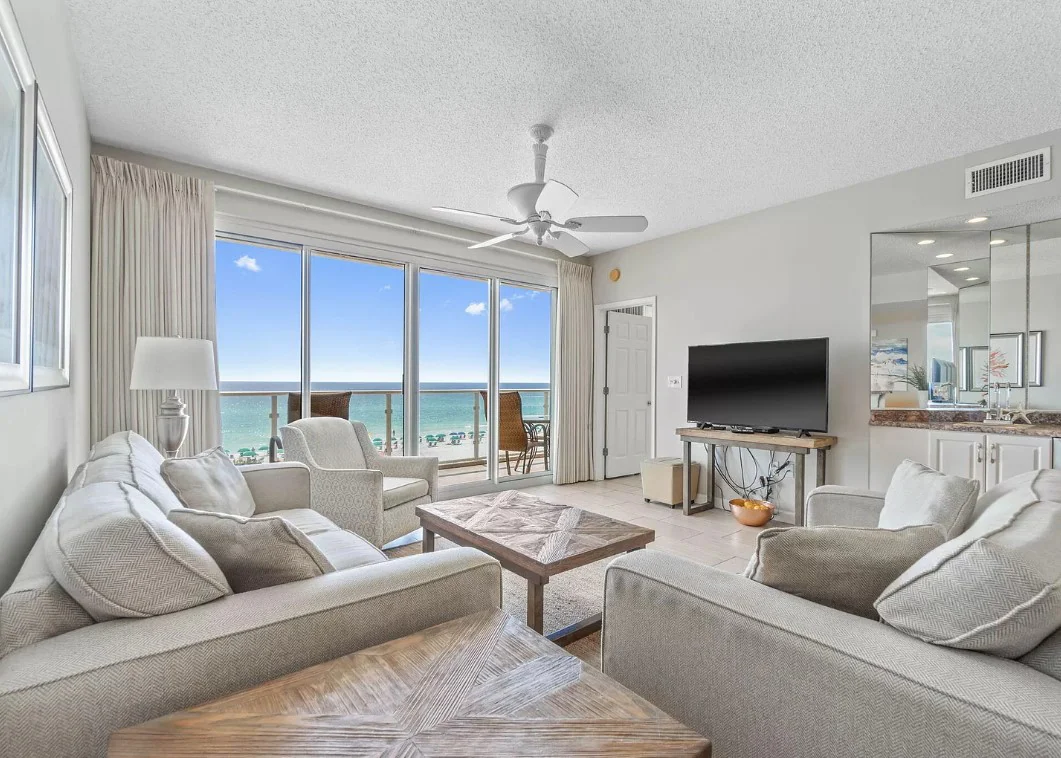 2BR Beachfront Condo in Destin — photo 2