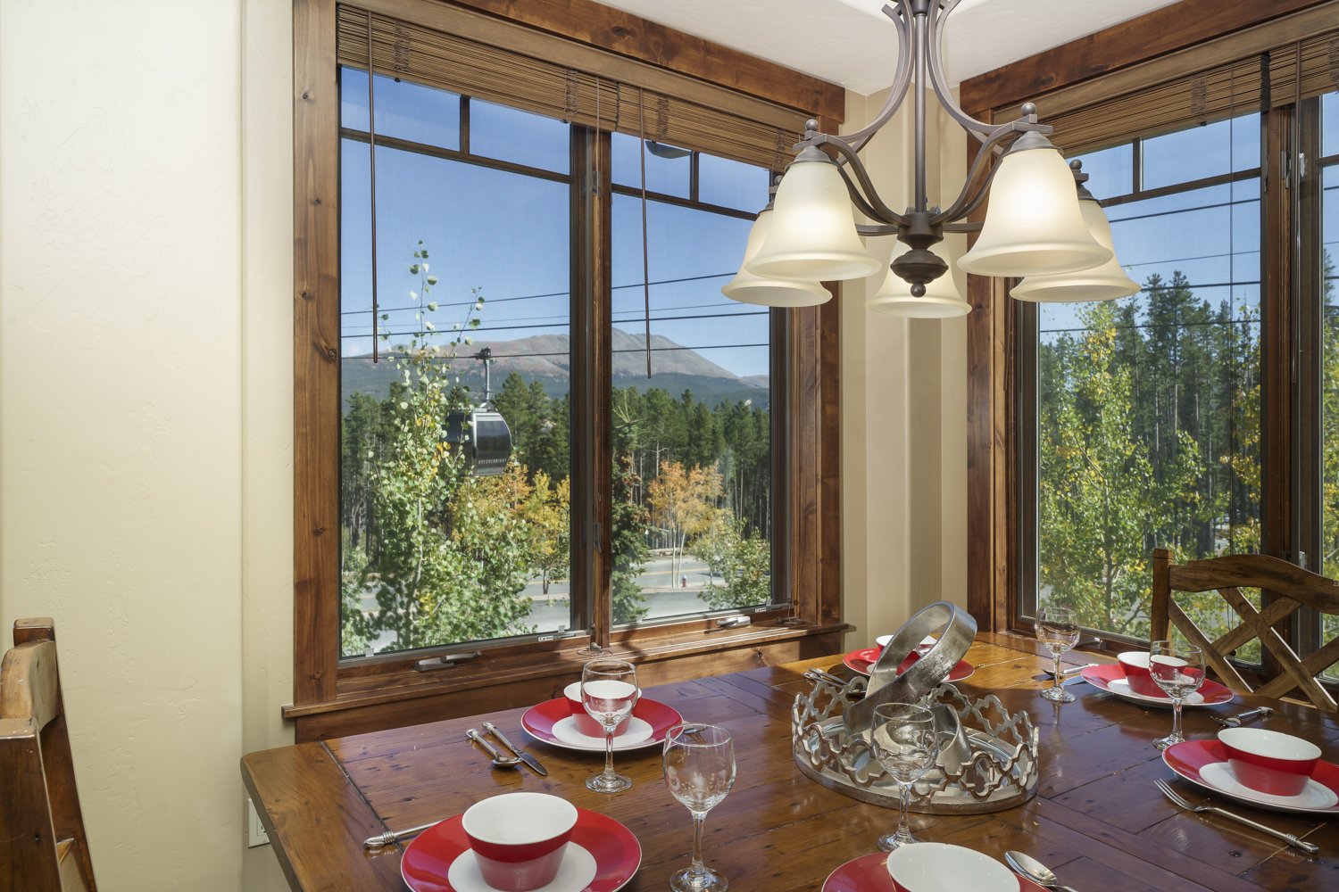 Crystal Peak Lodge Condo — photo 3