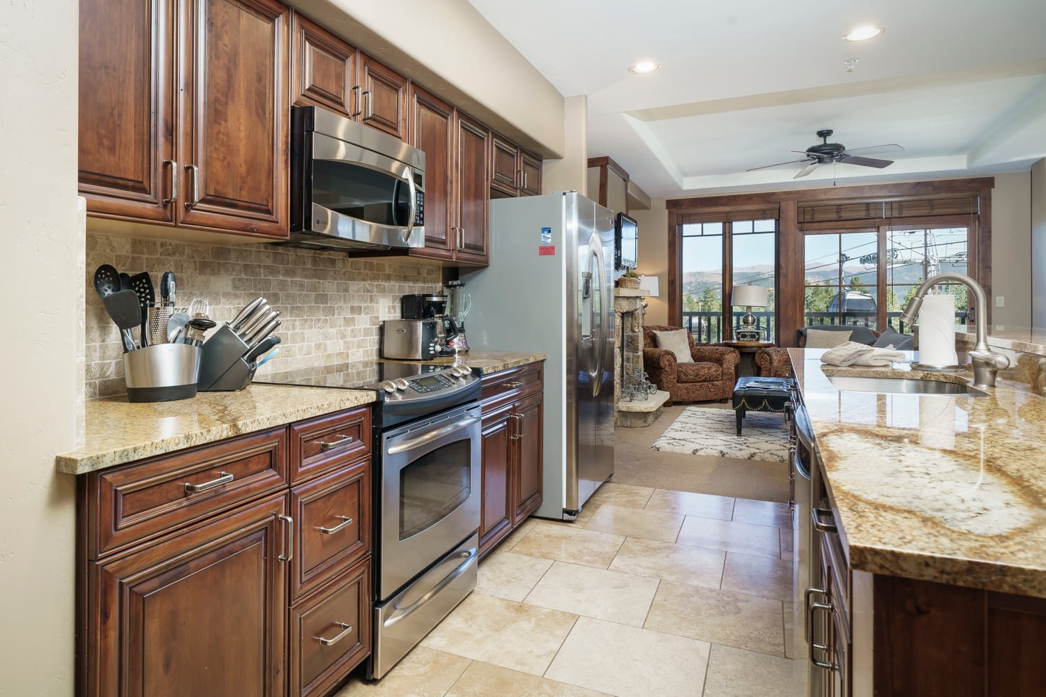 Crystal Peak Lodge Condo — photo 5