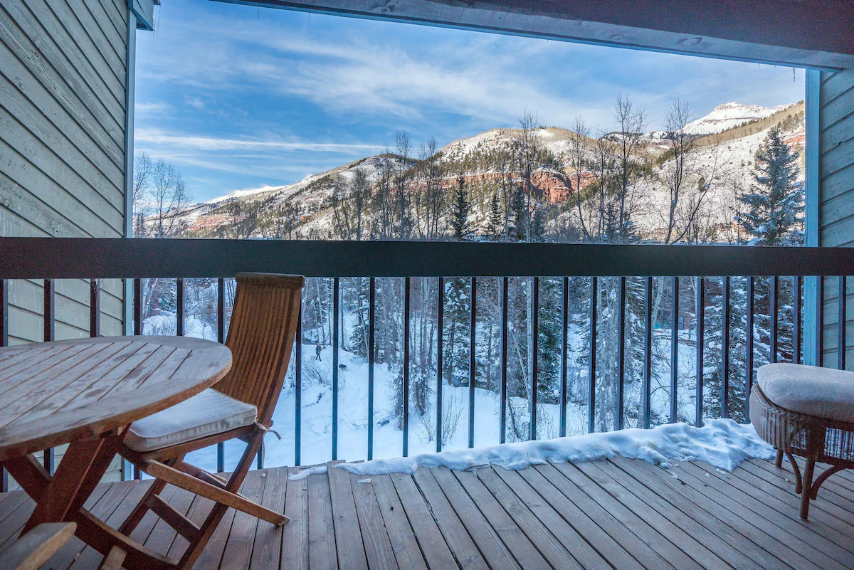 Riverside Condos C202 by AvantStay | Near Lift #8 — photo 2