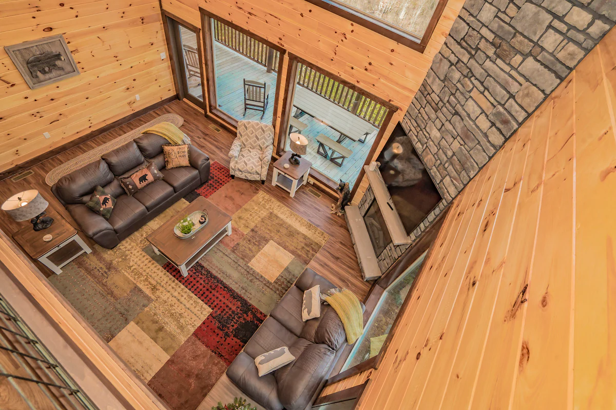 Luxury Cabin Private Pool, Hot Tub, 50-mile views! — photo 4