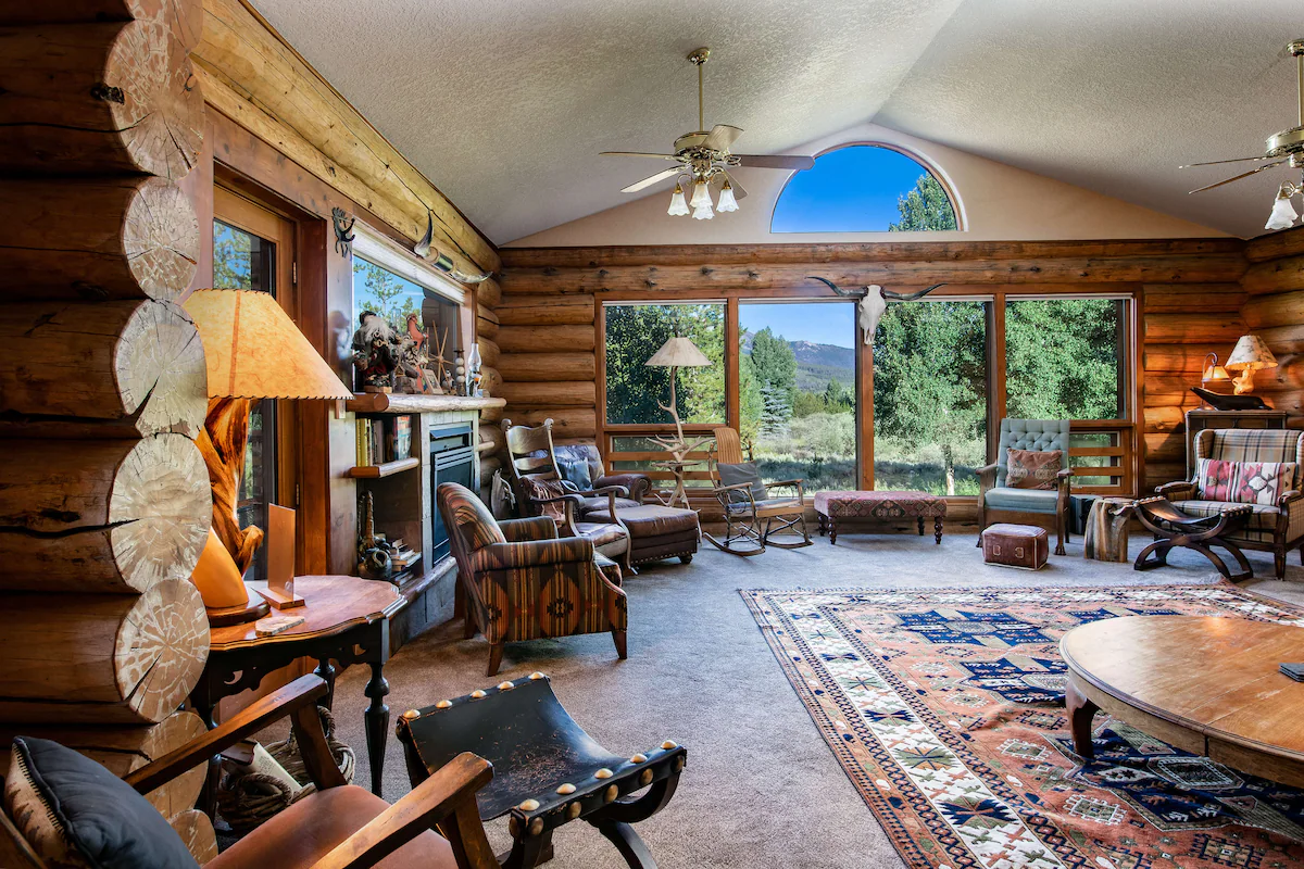 Swan River Lodge Home: Spacious, Hot Tub — photo 3
