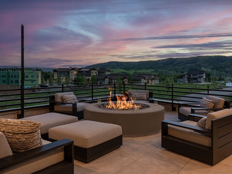 Andalusian Lodge - Steamboat Springs Rental — photo 2