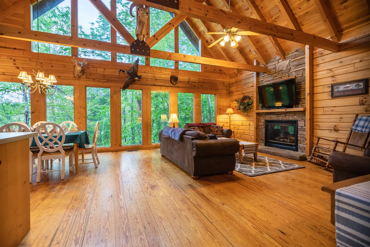 Lazy Bear Chalet: 6BR,Theater,Spa,Games,Sleeps 18+ — photo 3