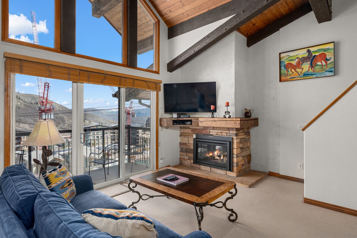 Crestwood 2316 Deluxe 3 Bedroom — photo 3
