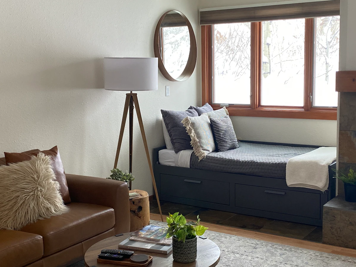 Indian Paintbrush condo — photo 4