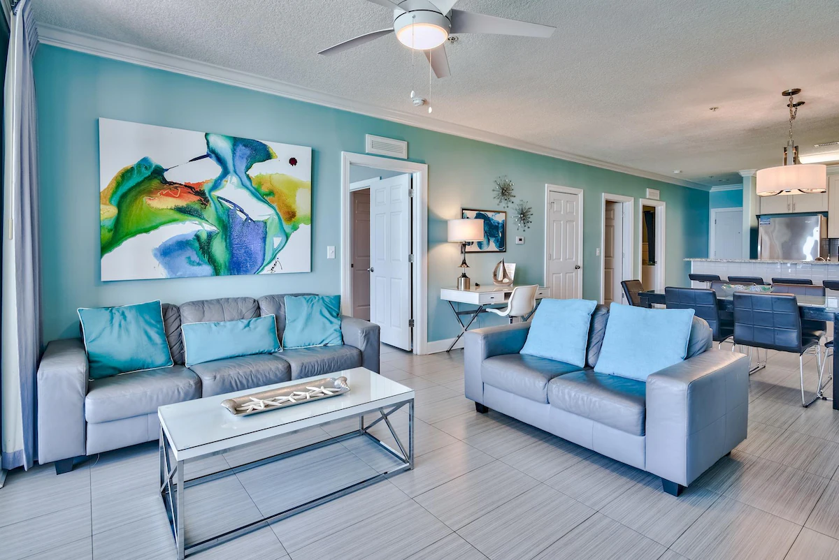 Stunning Gulf-Front End-Unit! TWO MBRs on Huge Bal — photo 2