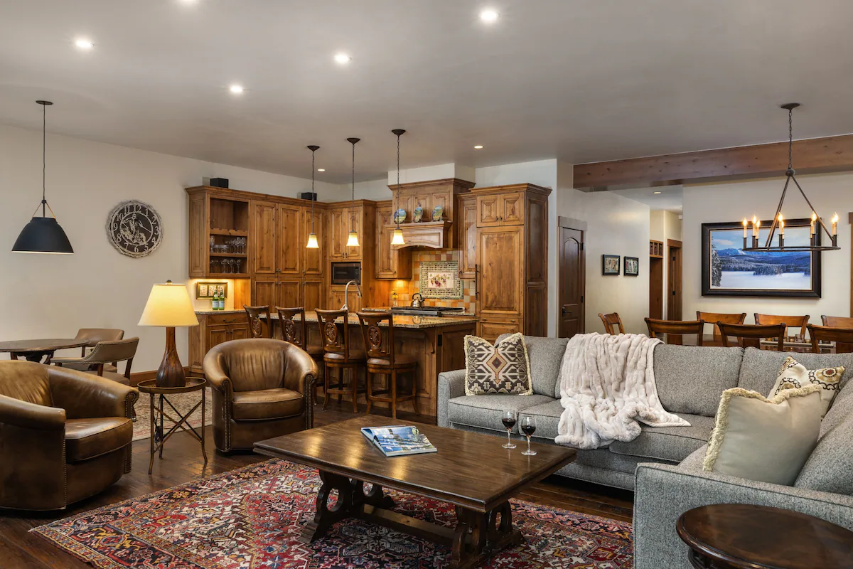 Landmark 507 - 4 Bedroom Diamond — photo 3