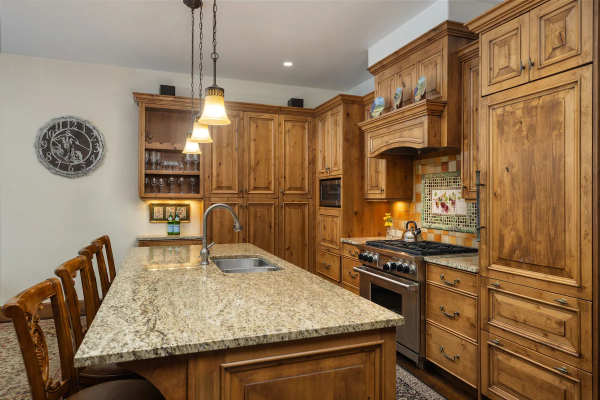 Landmark 507 - 4 Bedroom Diamond — photo 4