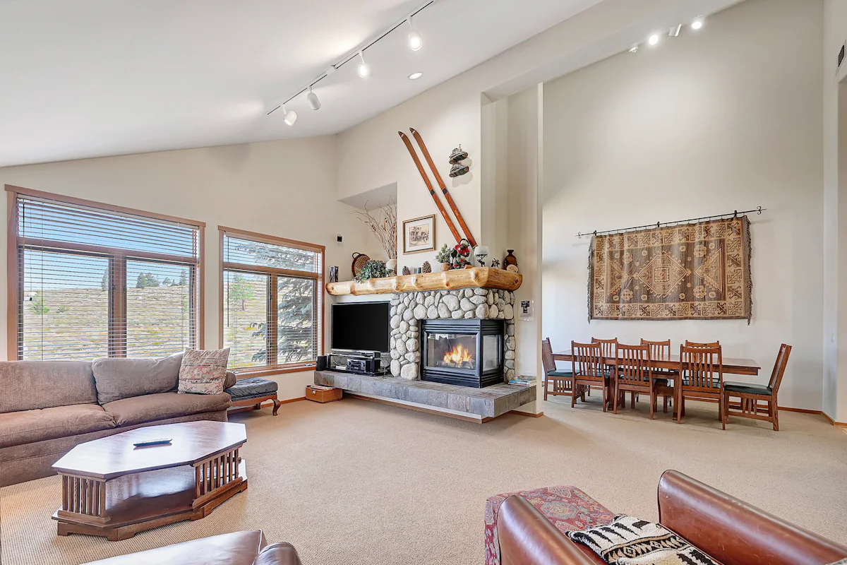Snowcreek 811- Beautiful views, Spacious — photo 4
