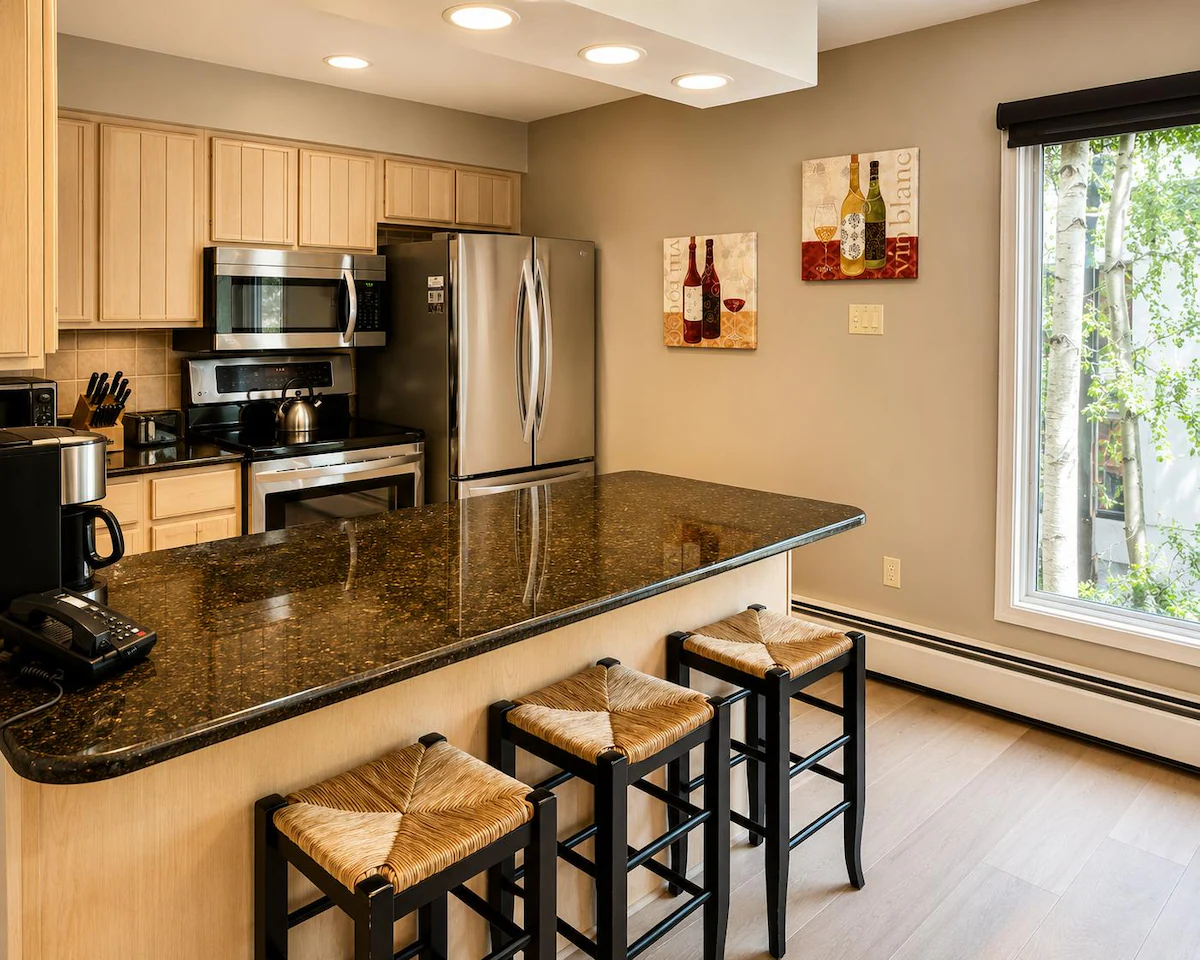 Riva Ridge 705 | 2BR Vail Village — photo 3
