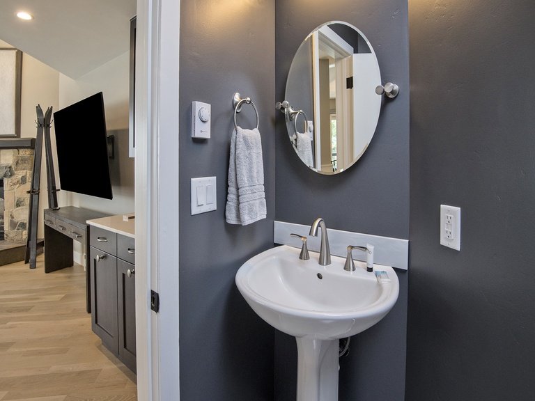 Cascade 5BR Townhome on Gore Creek — photo 5