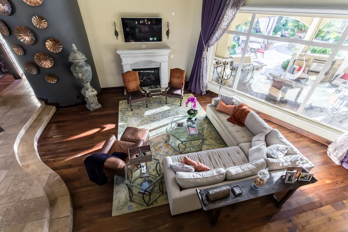 Mini Mansion in Dallas Hill Country — photo 4