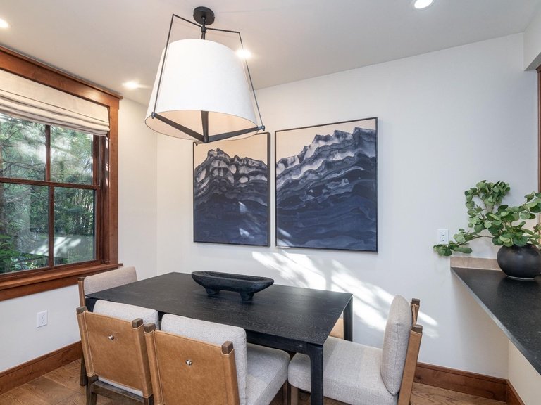 Ballard N 101 - Marmot Lodge — photo 5