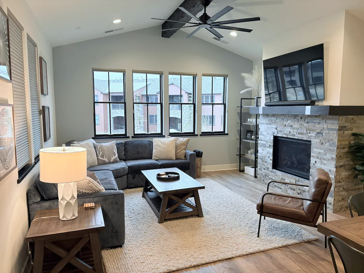 Snowcreek Resort Vacation Rental 1440 — photo 4