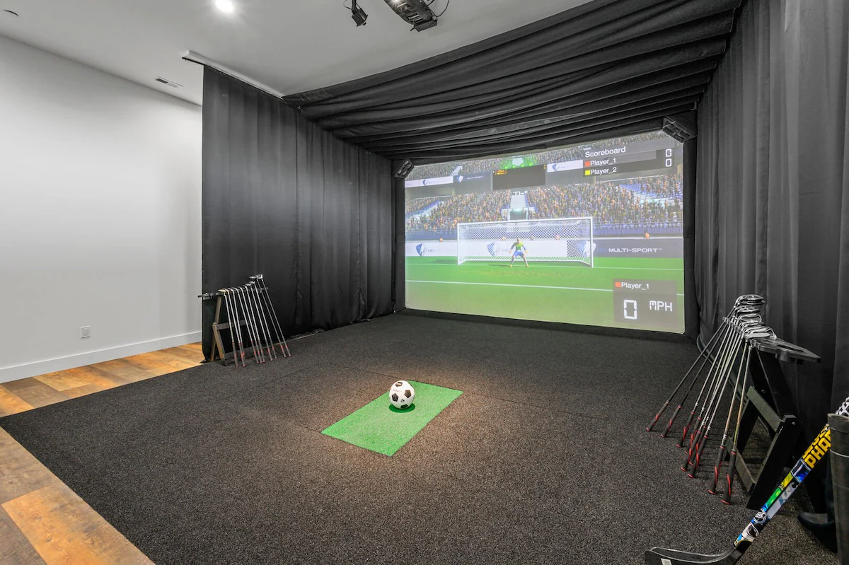 Higher Power:6BR/Indoor Pool/Golf Simulator/Views — photo 5