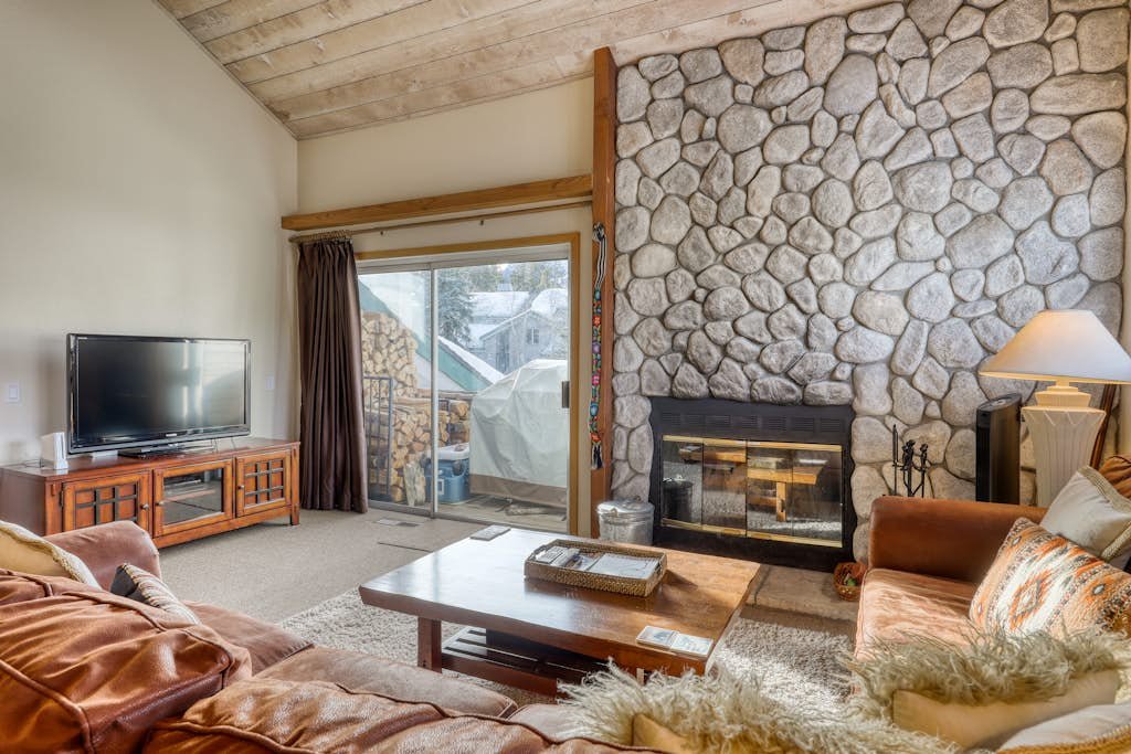 Snowcreek 590 — photo 4