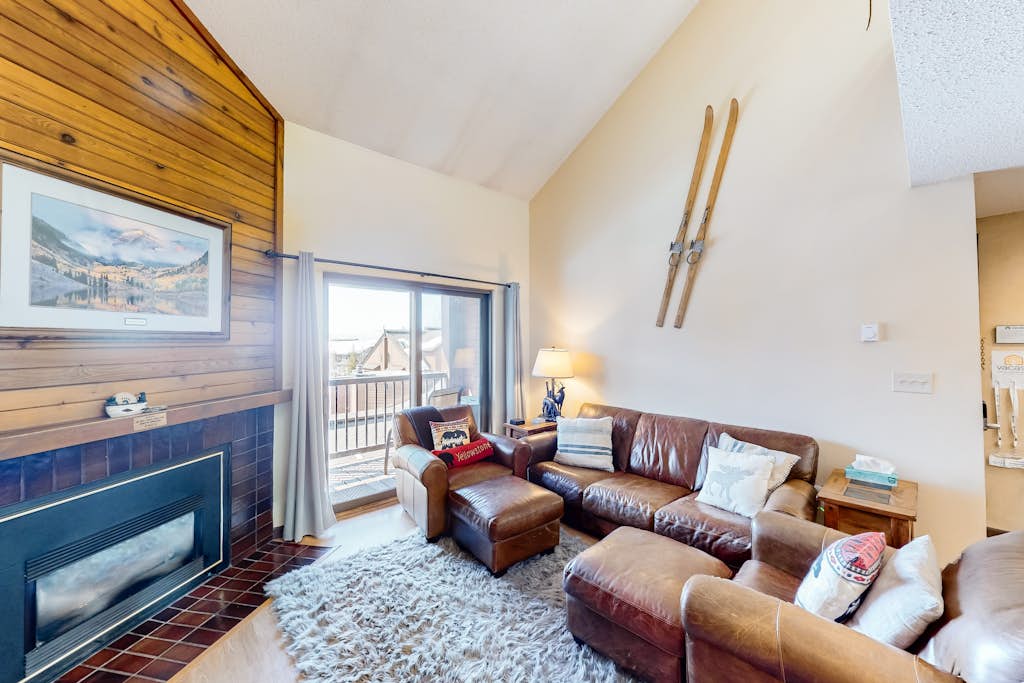 Timber Run 308 - Upgraded 4BR Condo 3rd-Floor — photo 4