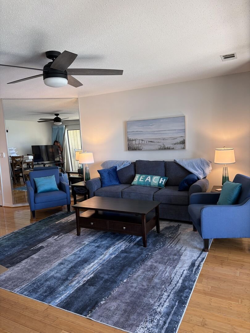 Lakeside Serenity 287-Lakefront Condo-Sleeps 8 — photo 5