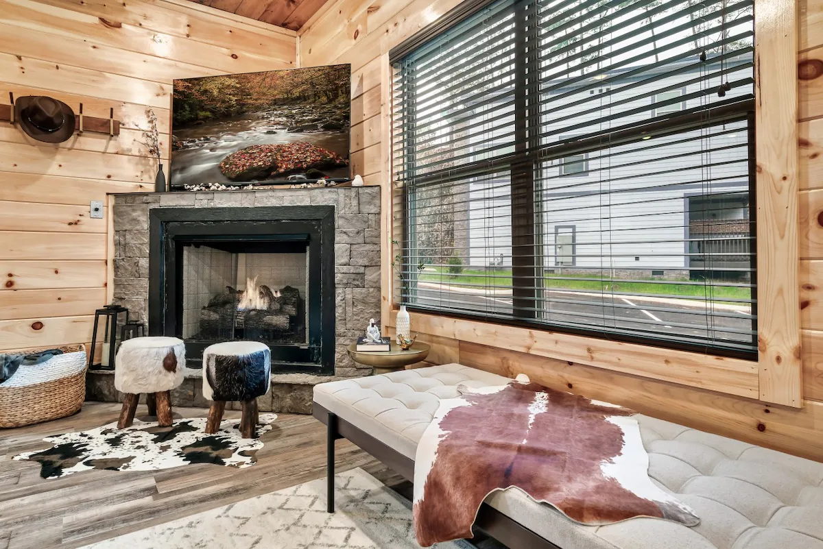 Dollywood Retreat | Cozy Home w/ Plenty of Games! — photo 4