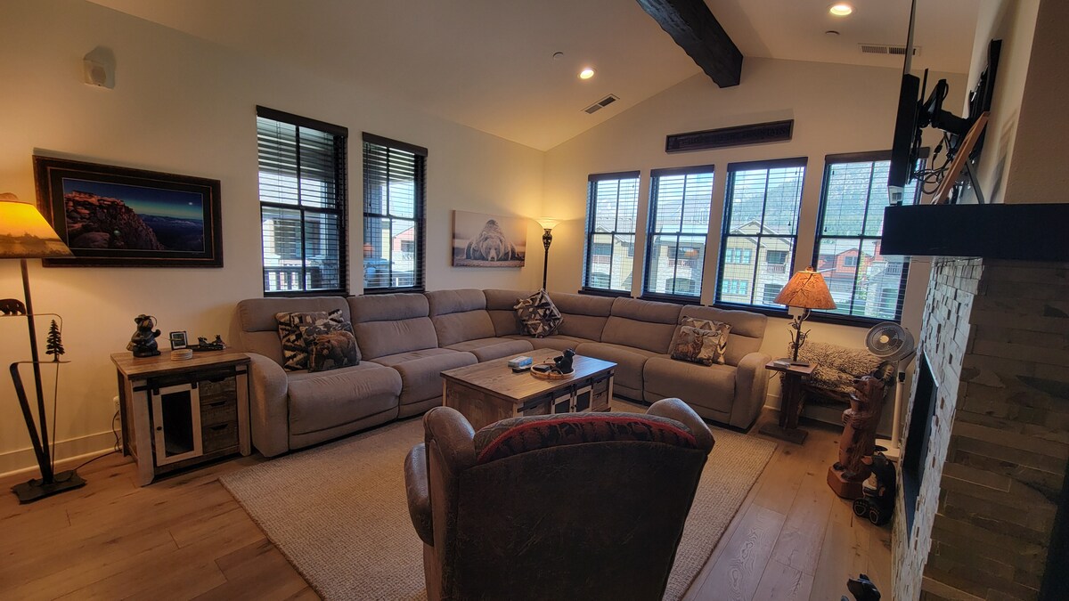 Snowcreek Resort Vacation Rental 1430 — photo 2