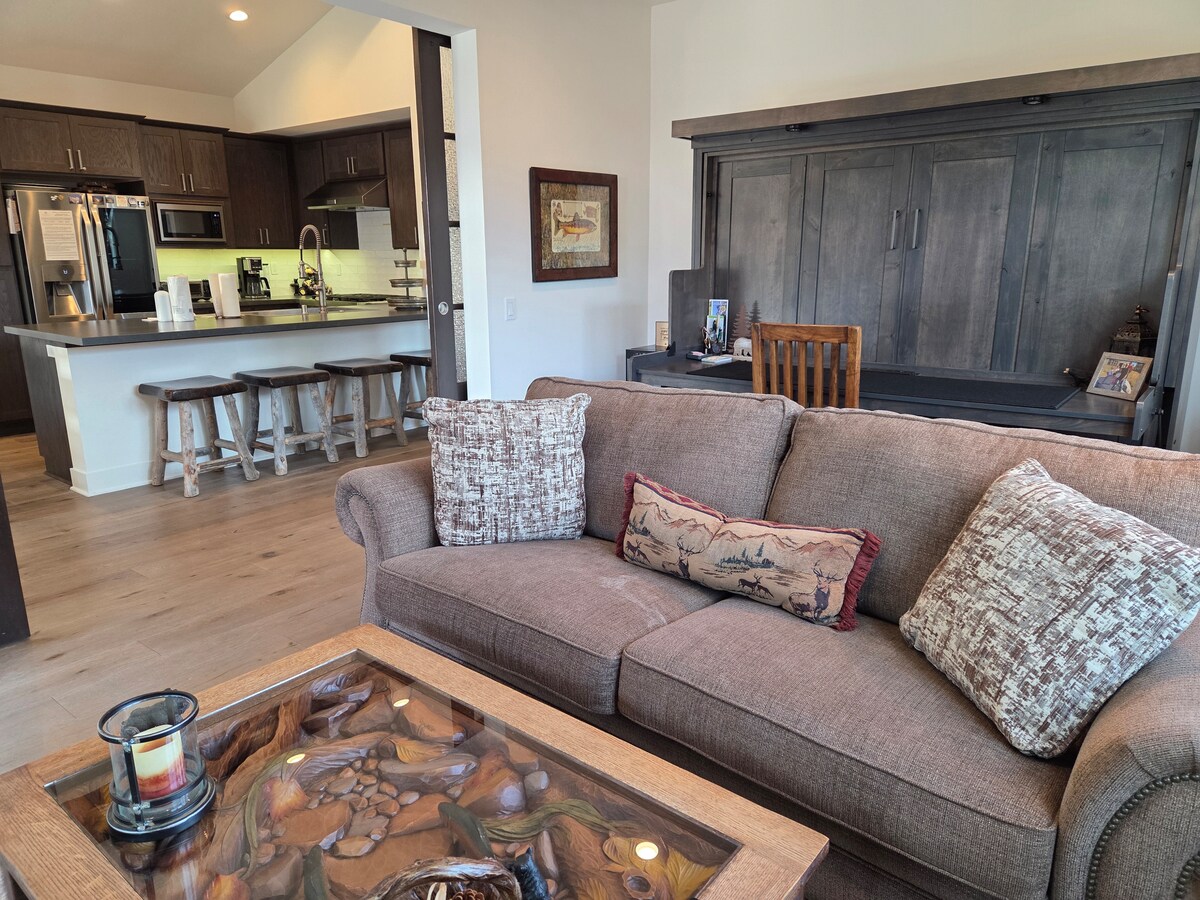 Snowcreek Resort Vacation Rental 1430 — photo 4