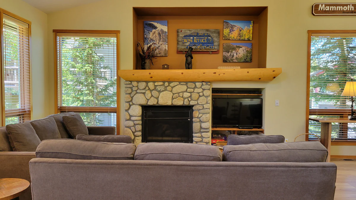 Snowcreek Resort Vacation Rental 955 — photo 2