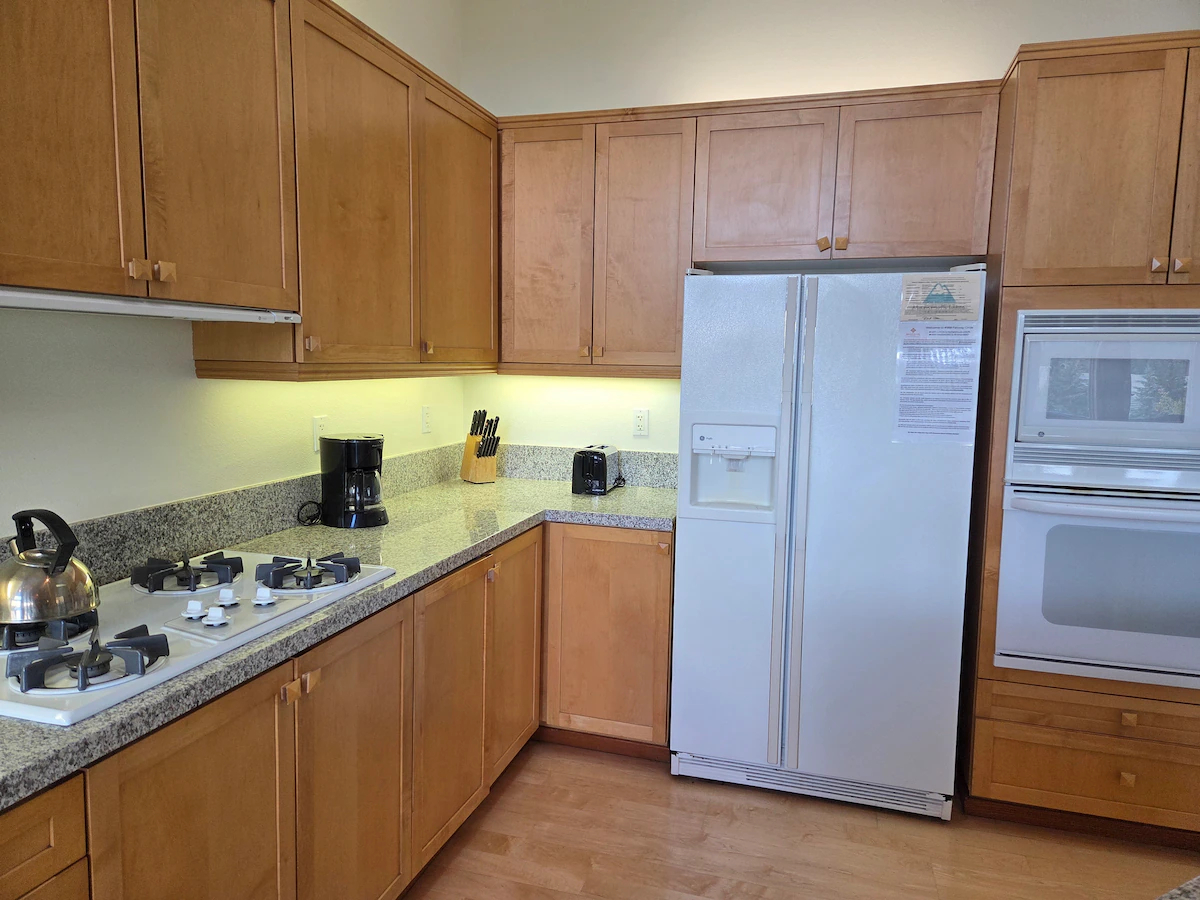Snowcreek Resort Vacation Rental 988 — photo 4