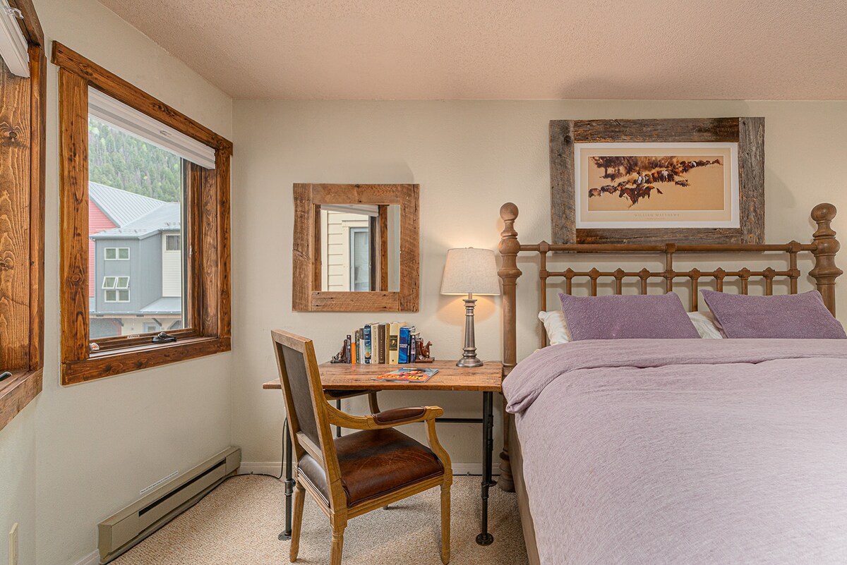 Lulu6P Liftside Condo - Walk to Town & Gondola — photo 4
