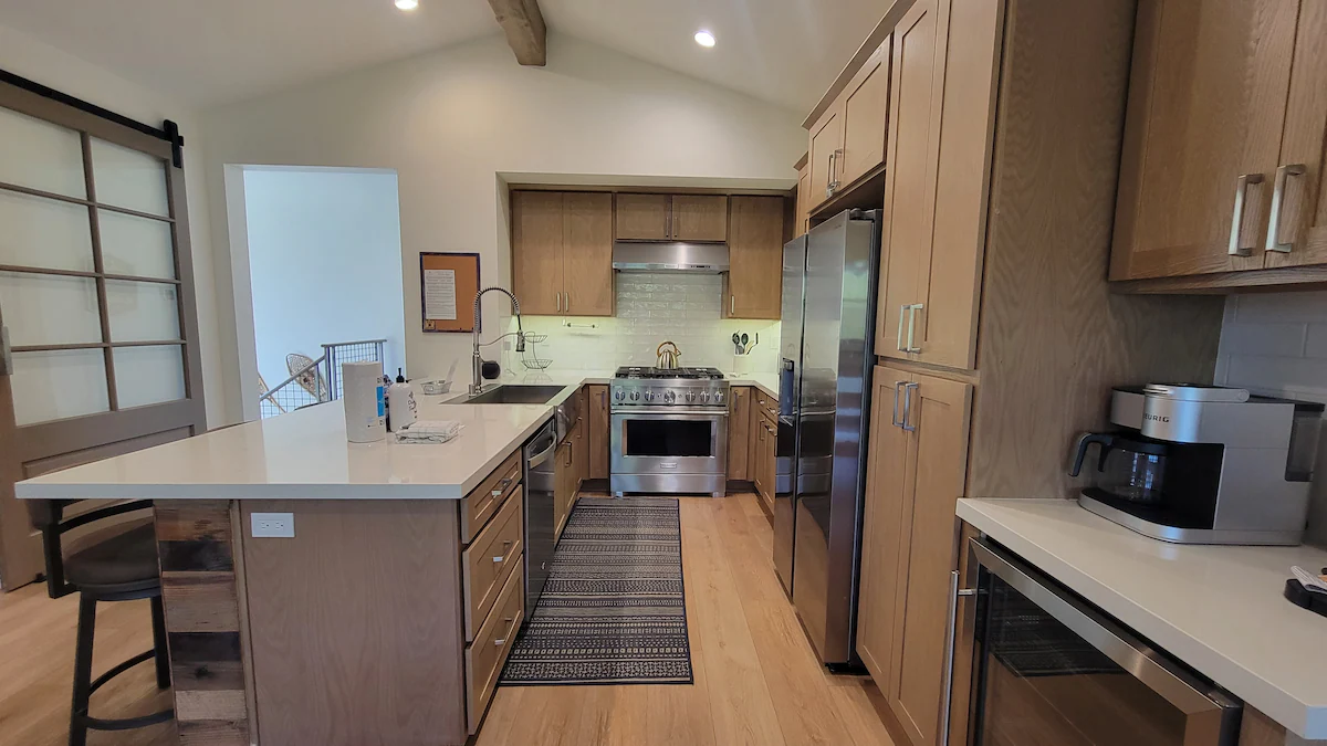 Snowcreek Resort Vacation Rental 1601 — photo 5