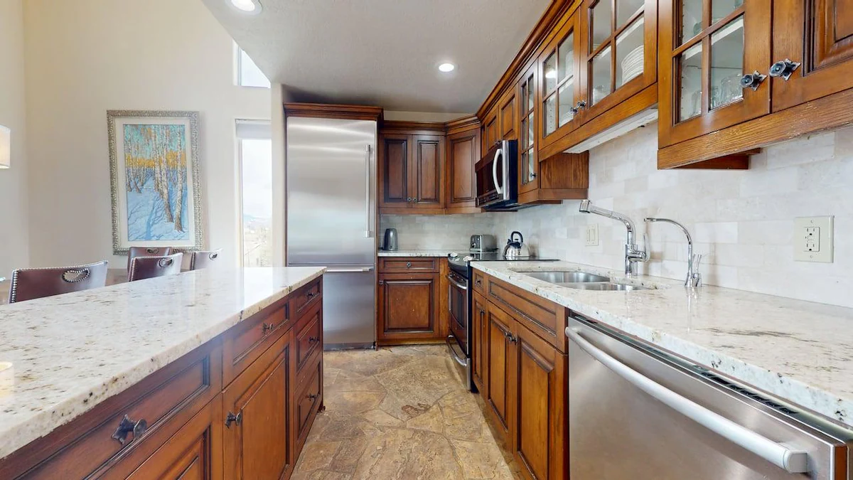 Vantage Point 401 - 4 Bedroom Gold — photo 2