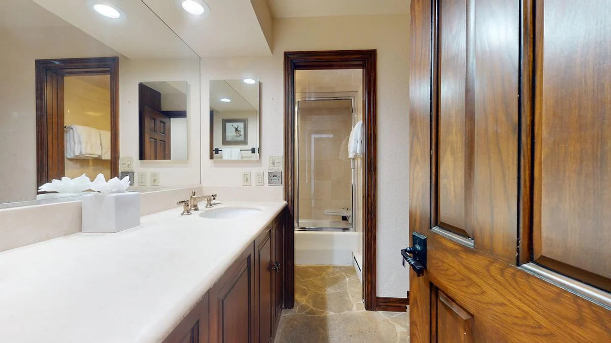 Vantage Point 401 - 4 Bedroom Gold — photo 4