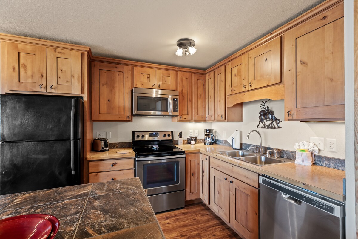 Mountain Comfort with a View | Yampa View 210! — photo 2