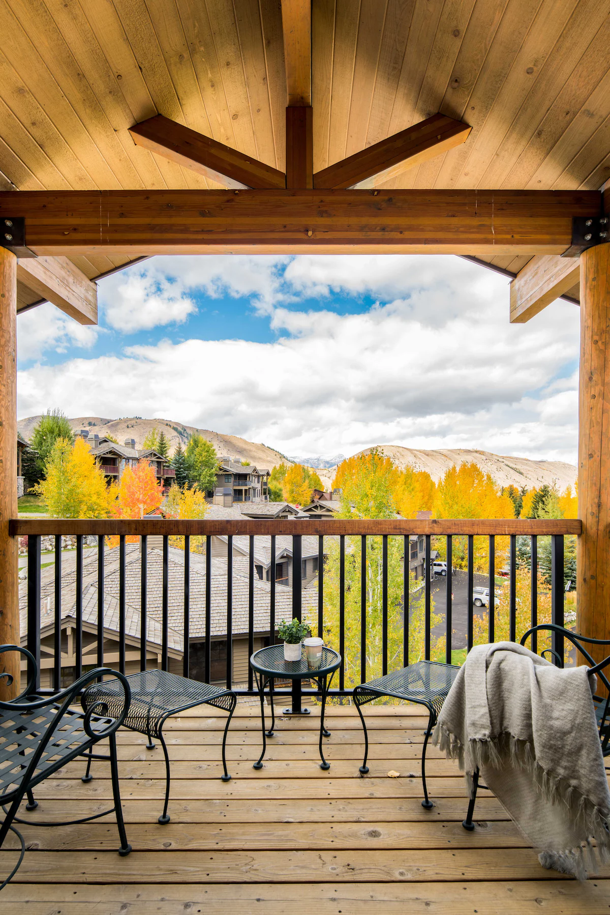 Outpost: Love Ridge 241 - Freestanding, AC! — photo 2