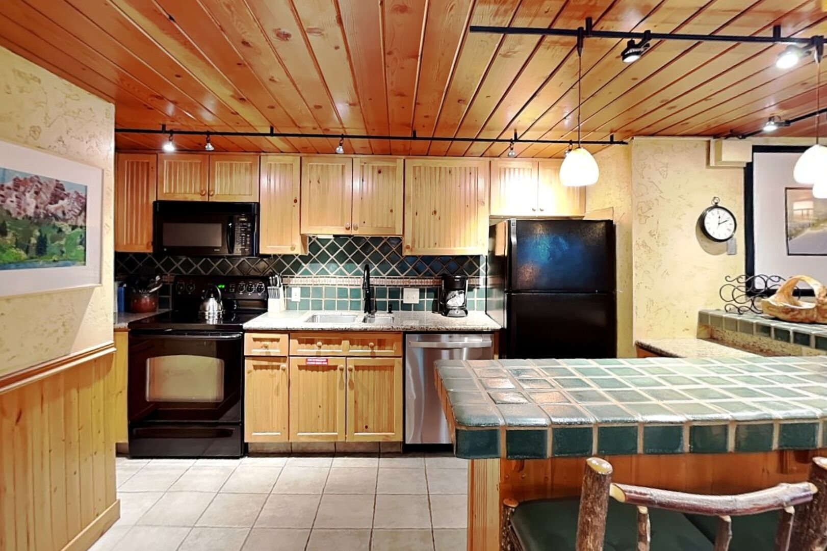 Timberline A3H Deluxe 2 Bedroom w/ Loft 3/bath — photo 5
