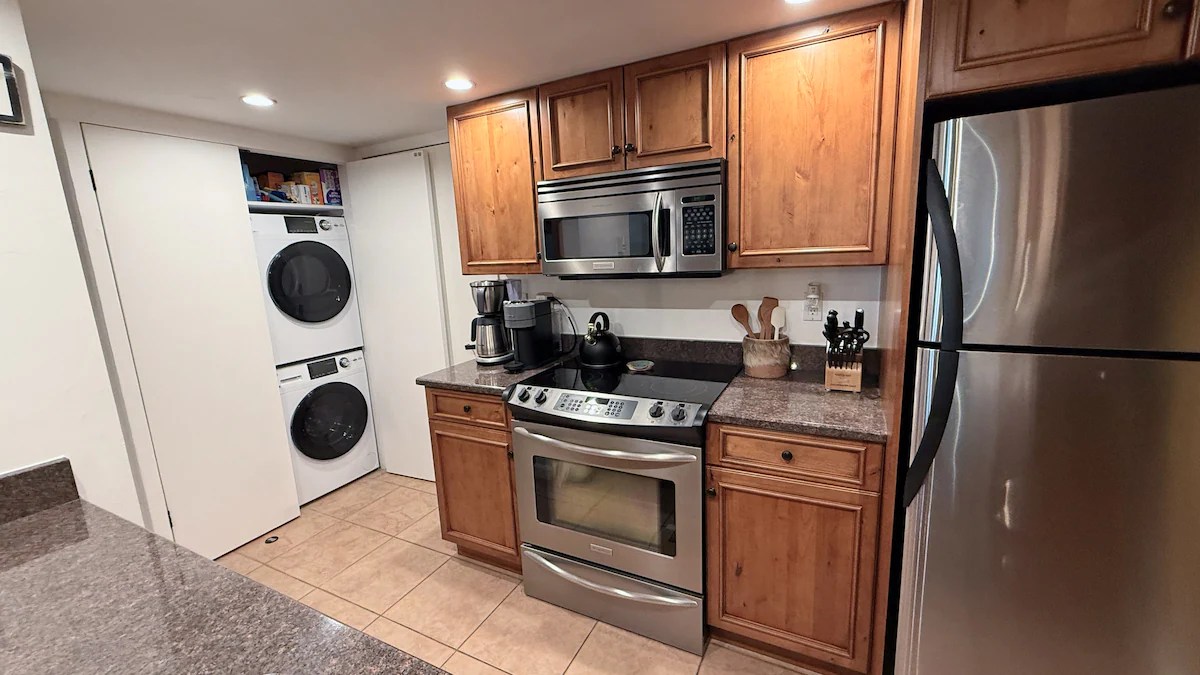 Pet Friendly - Vail Mtn Views in Updated Condo — photo 4