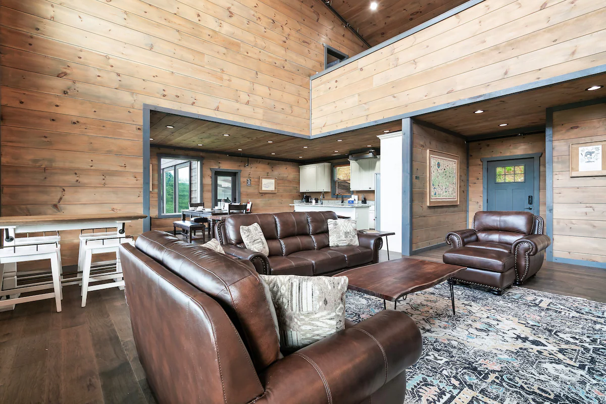 New! Luxe Pool Cabin w/MTN Views*Hot Tub*Fire Pit — photo 3