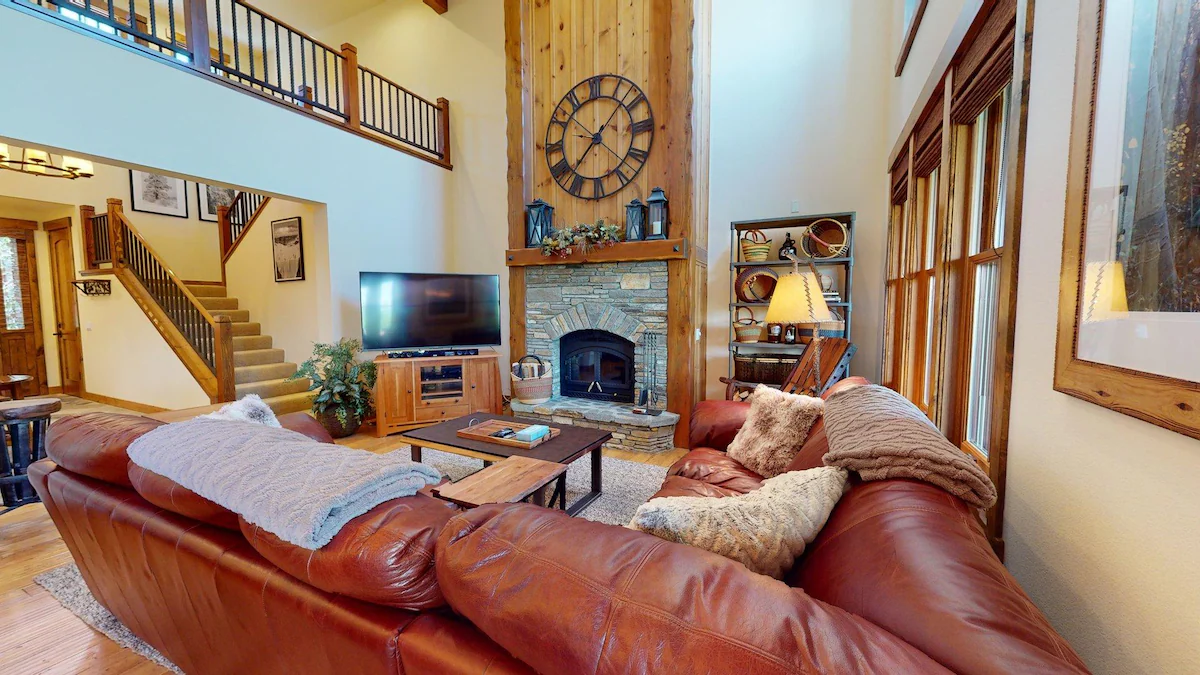 Snowcreek Resort Vacation Rental 1501 — photo 2