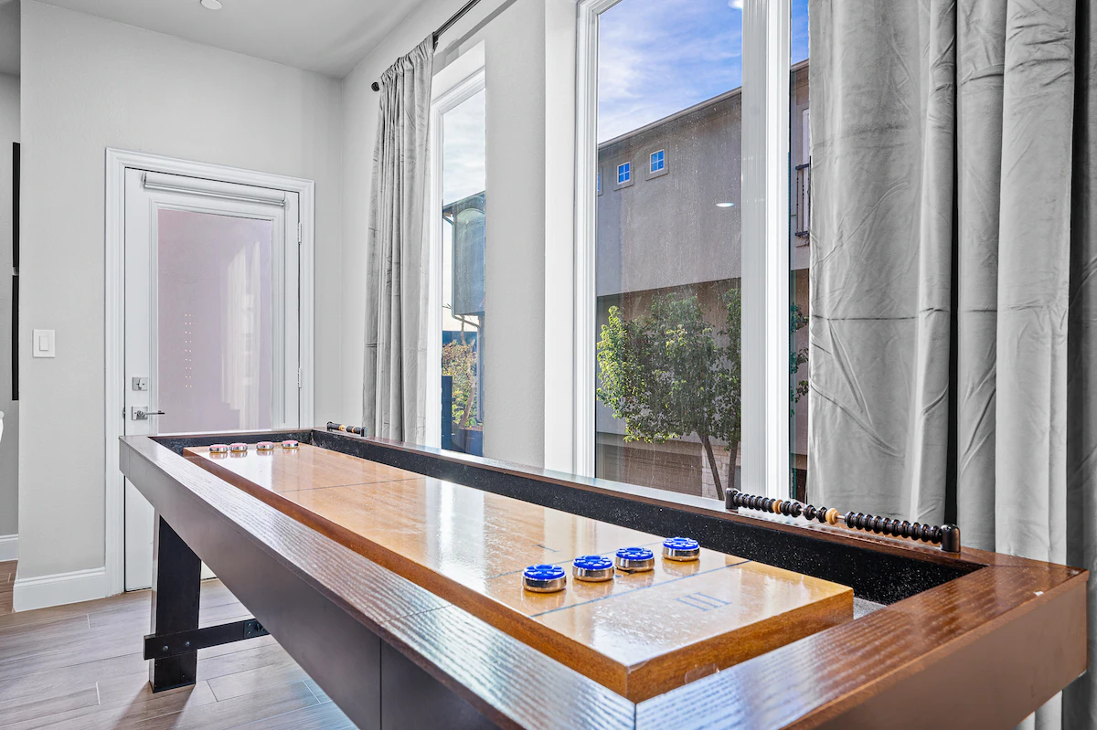 Luxurious 3BR~HotTub~Skyline Views~Old East Dallas — photo 4