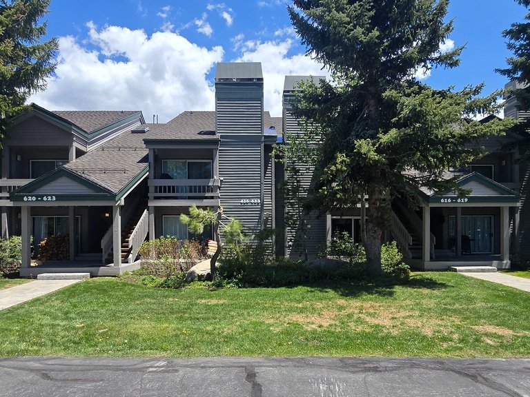 Snowcreek Resort Vacation Rental 617 — photo 2