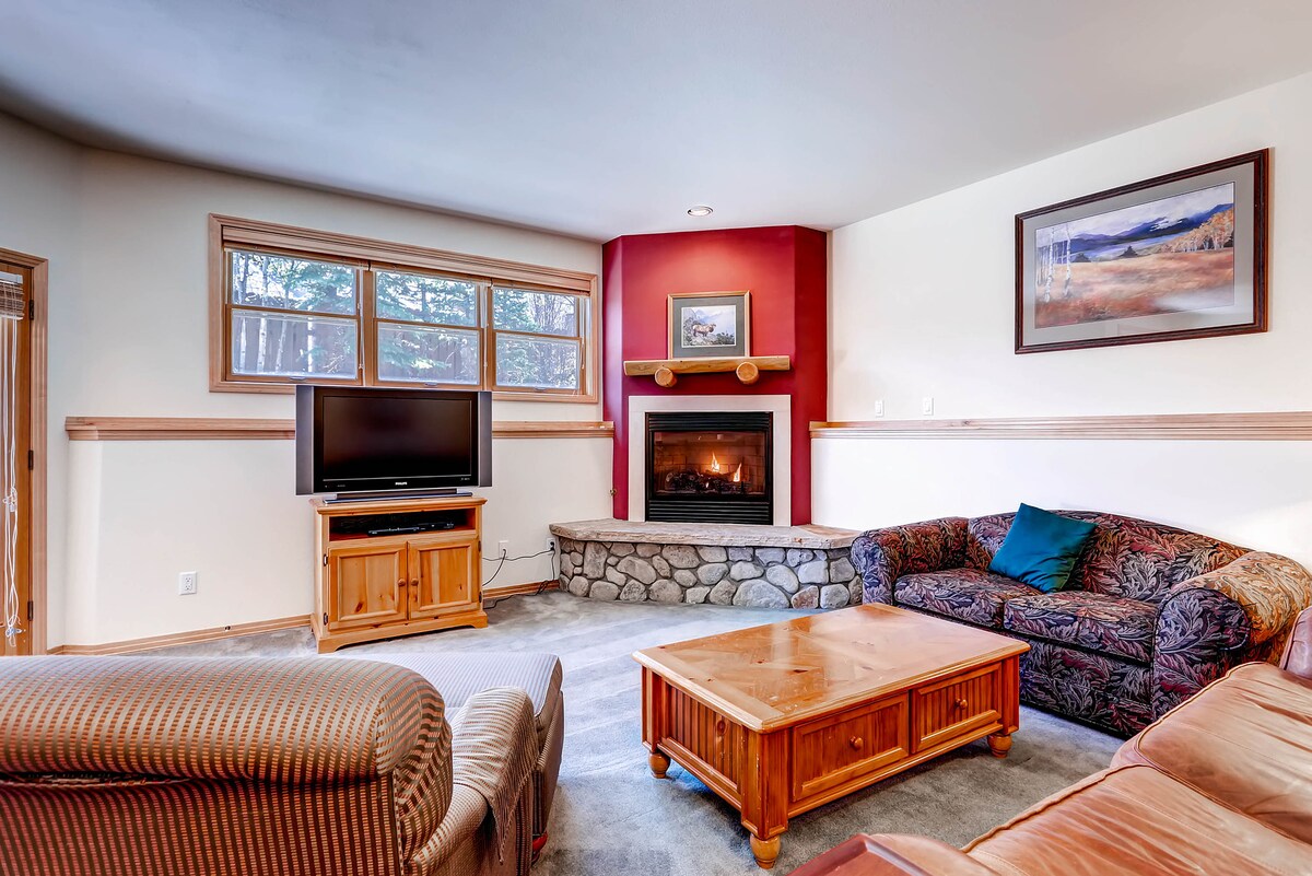 Corral at Breckenridge #103E - Private Hot Tub - C — photo 4