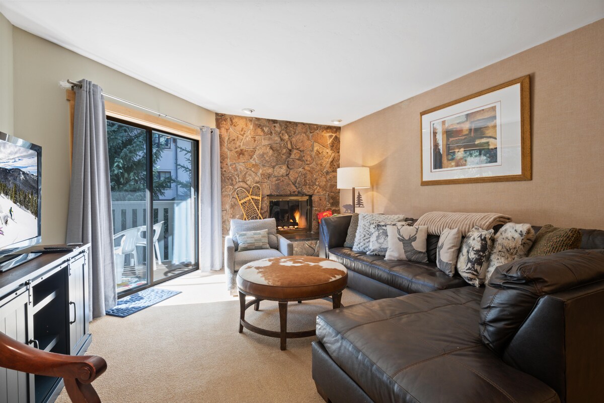Mtn Condo in Lionshead Village W208 — photo 5