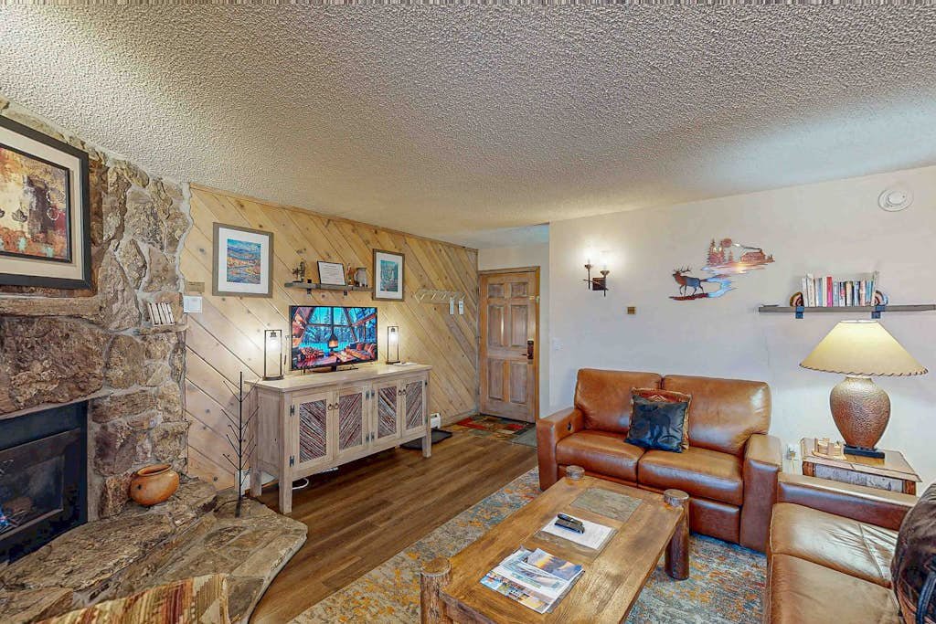 Phoenix 121 — photo 3