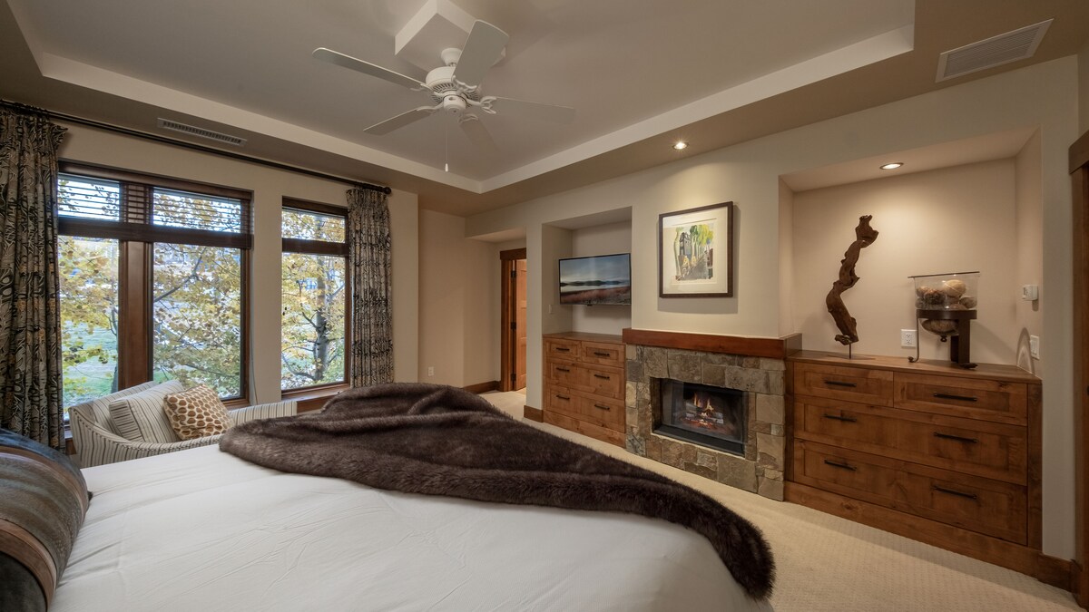 Ski Views | One Steamboat Place 205 Crestone Peak — photo 5