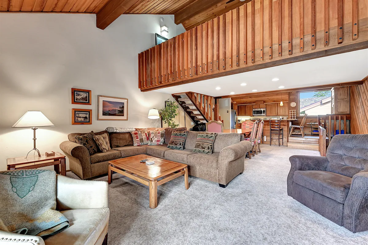 Snowcreek 275- Spacious, Pet Friendly — photo 5